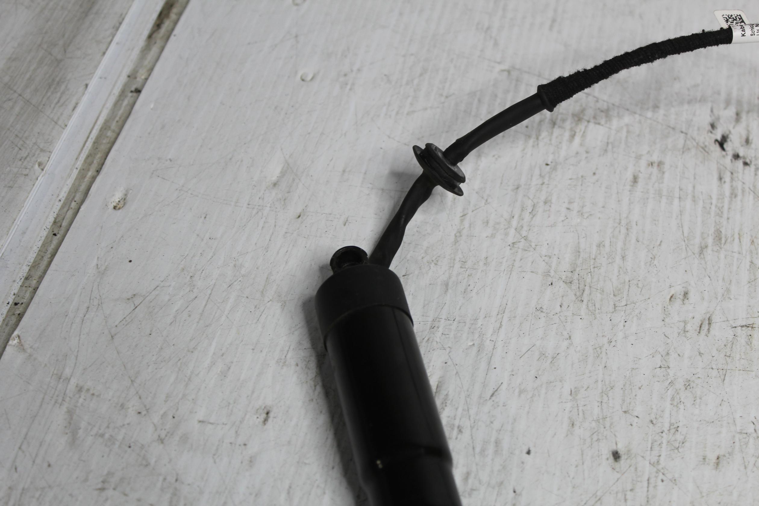 Range Rover Sport L494 Electric Tailgate Hatch Lift Strut LR044161, LR165919 - Image 14