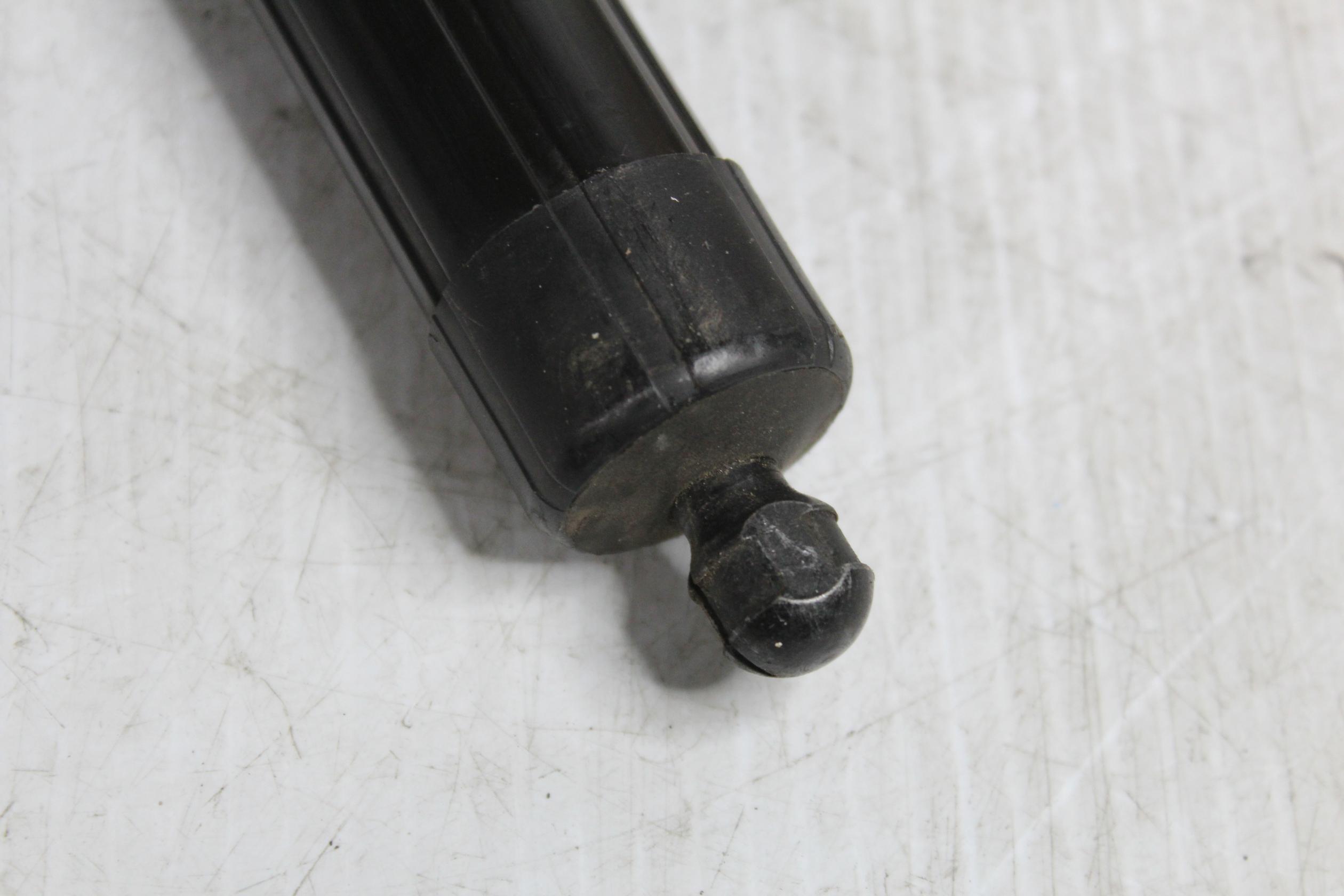 Range Rover Sport L494 Electric Tailgate Hatch Lift Strut LR044161, LR165919 - Image 8