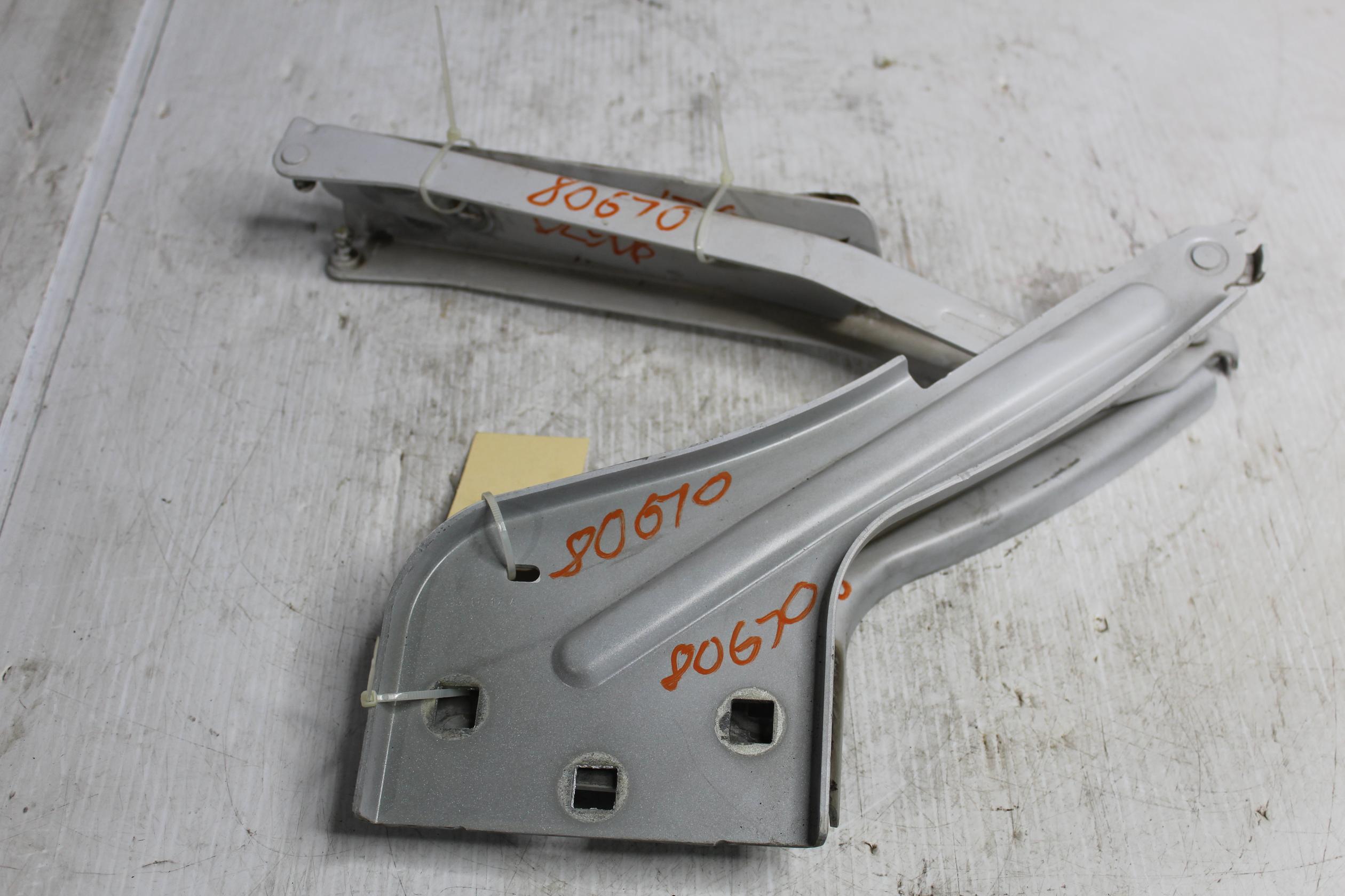 Jaguar X761 F Pace Hood Bonnet Hinges PAIR T4A1897, T4A1898, HK8316800AD, HK8316801AD - Image 1