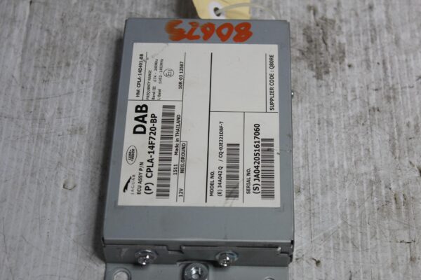 Land Rover L462 Discovery 5 DAB Radio Receiver Unit LR079410