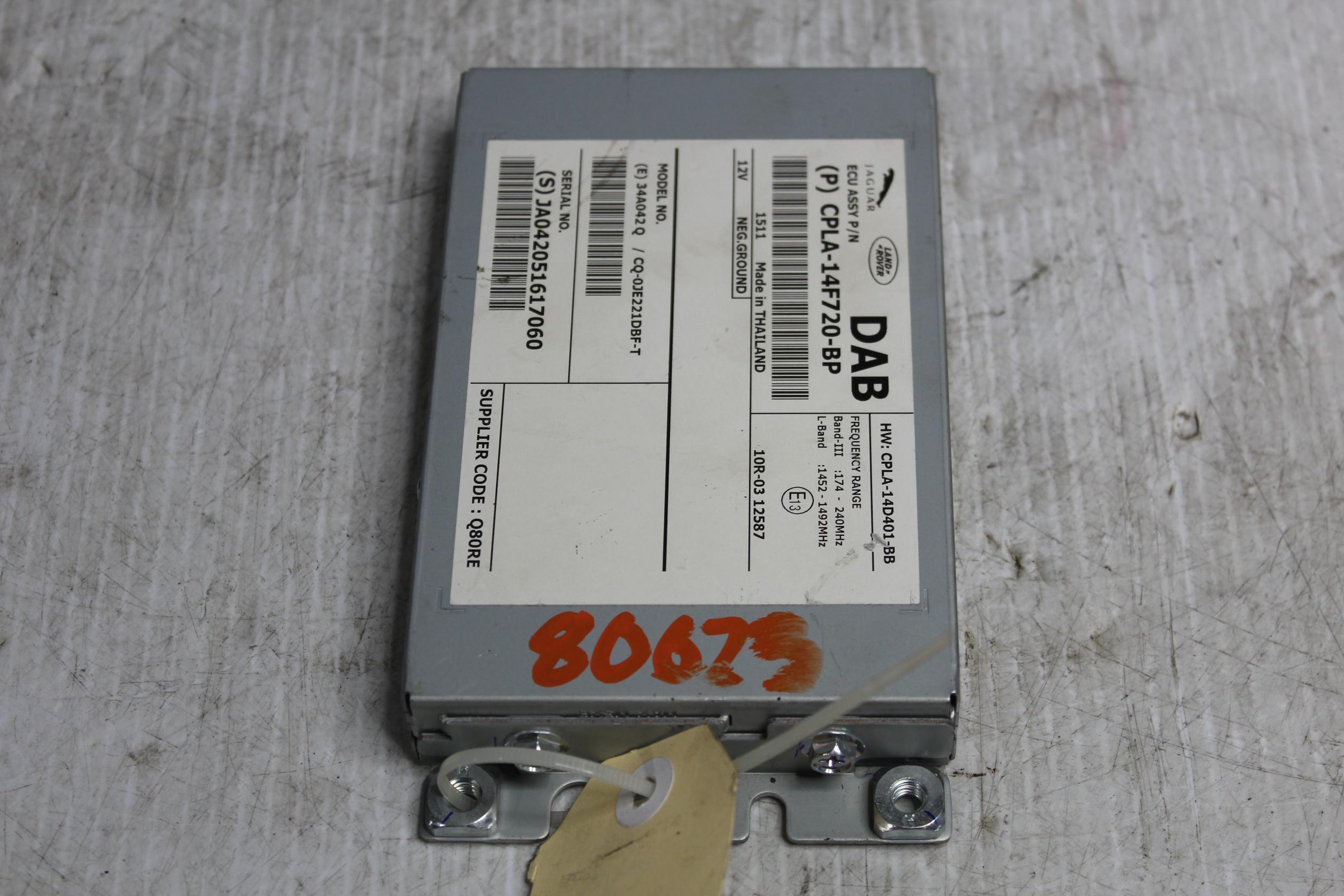 Land Rover L462 Discovery 5 DAB Radio Receiver Unit LR079410 - Image 10