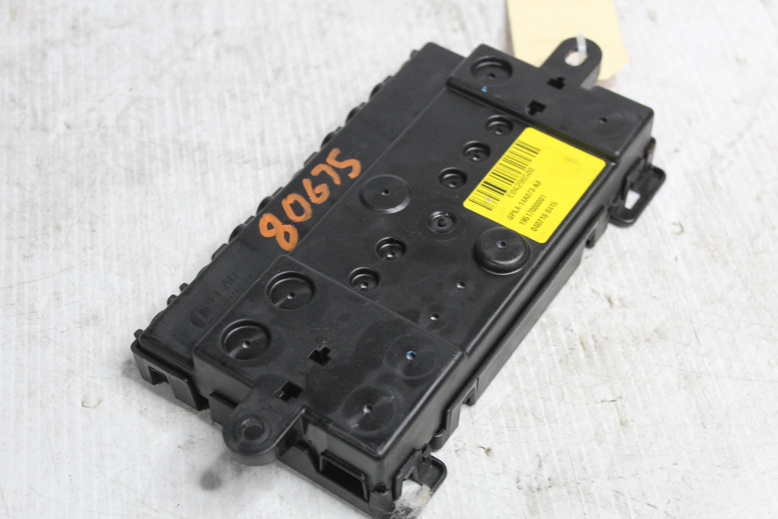 Range Rover Sport L494 Prefuse Fuse Box LR073323, GPLA14A073AA - Image 1