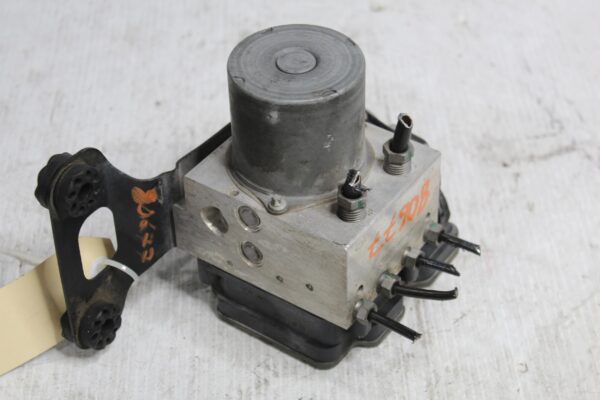 Range Rover Sport L494 ABS Module Pump LR079257, LR084890