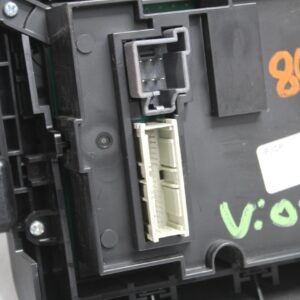 Land Rover L462 Discovery 5 AC Climate Control Panel Unit LR084026 - Image 8