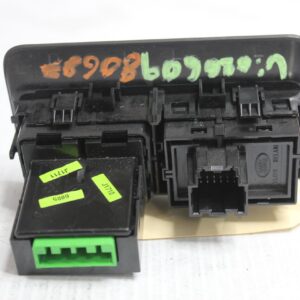 Land Rover L462 Discovery 5 Headlight Lighting Switch LR061000, LR088271 - Image 4