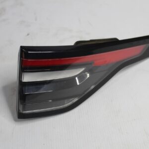 Land Rover L462 Discovery 5 RH Right Tail Light Lamp LR106841