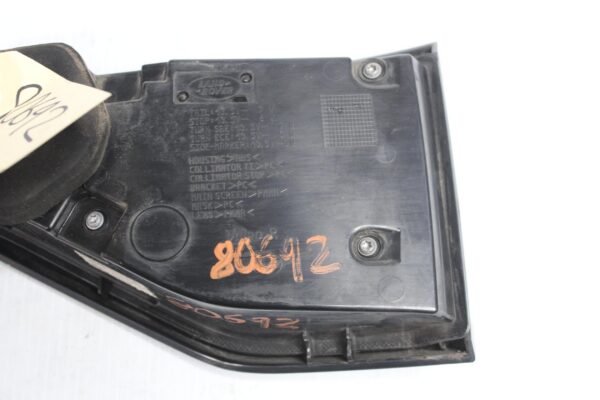 Land Rover L462 Discovery 5 RH Right Tail Light Lamp LR106841