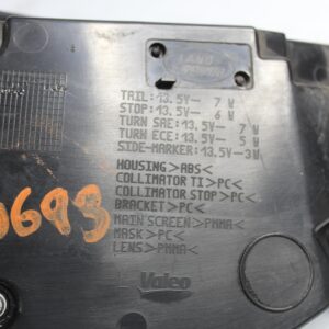 Land Rover L462 Discovery 5 LH Left Tail Light Lamp LR106845 - Image 12