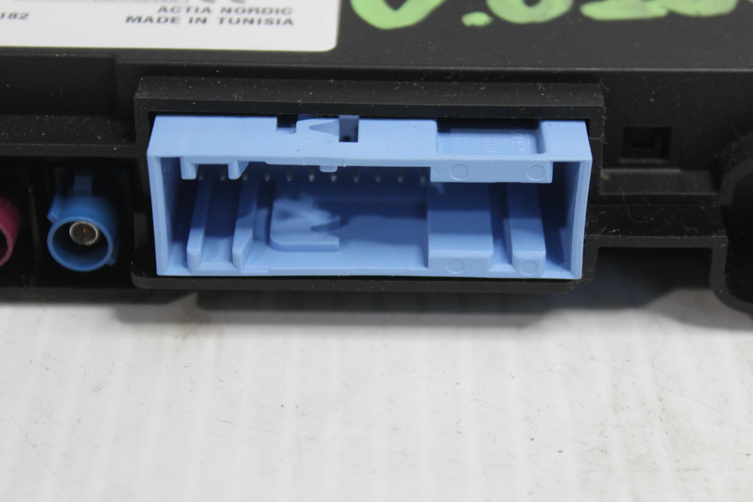 Land Rover L462 Discovery 5 Telematics Control Module LR084005, HPLA70718NH - Image 4