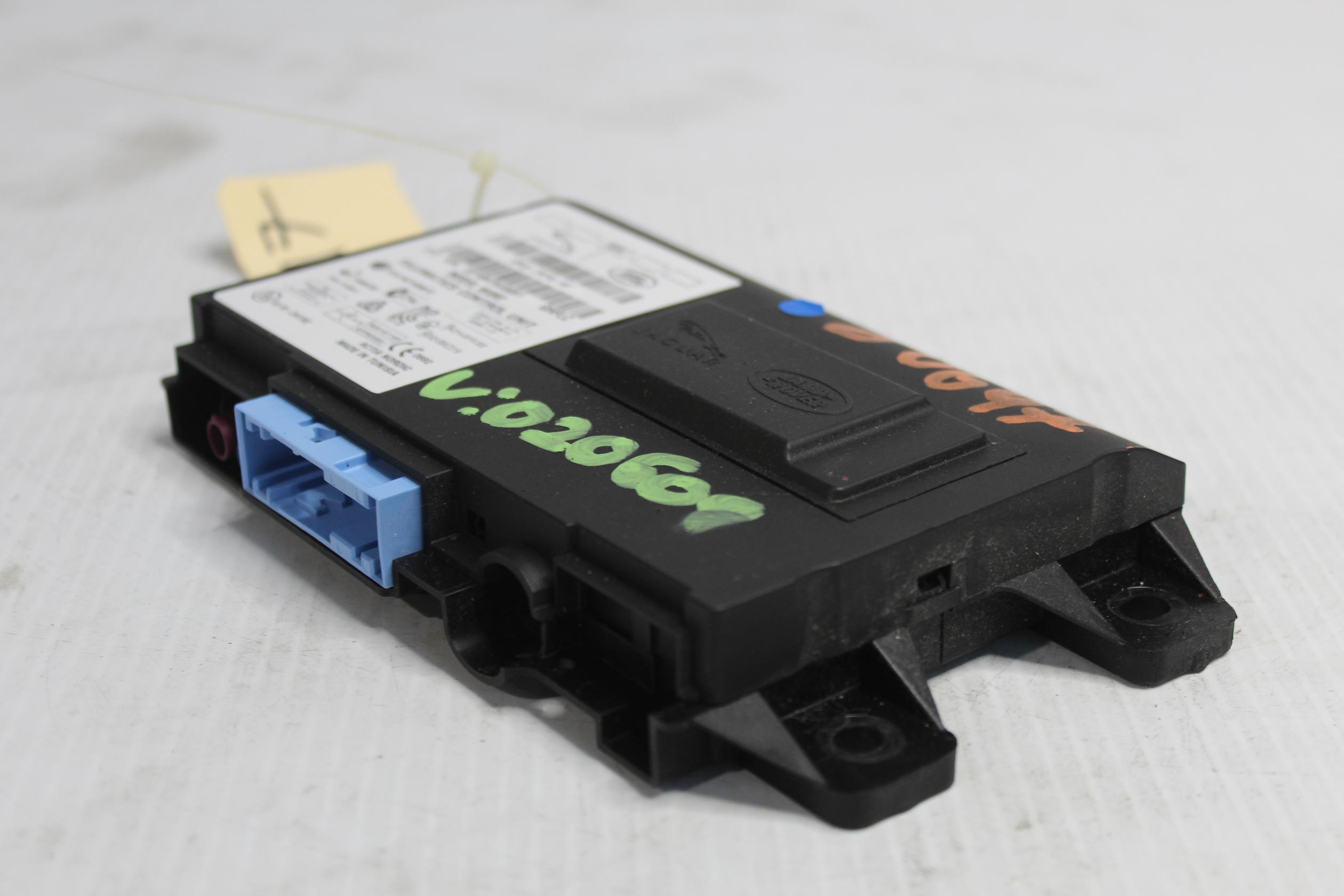 Land Rover L462 Discovery 5 Telematics Control Module LR084005, HPLA70718NH - Image 9