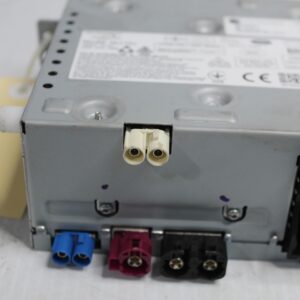 Land Rover L462 Discovery 5 Radio Headunit Control Unit LR110050, LR116709 - Image 3