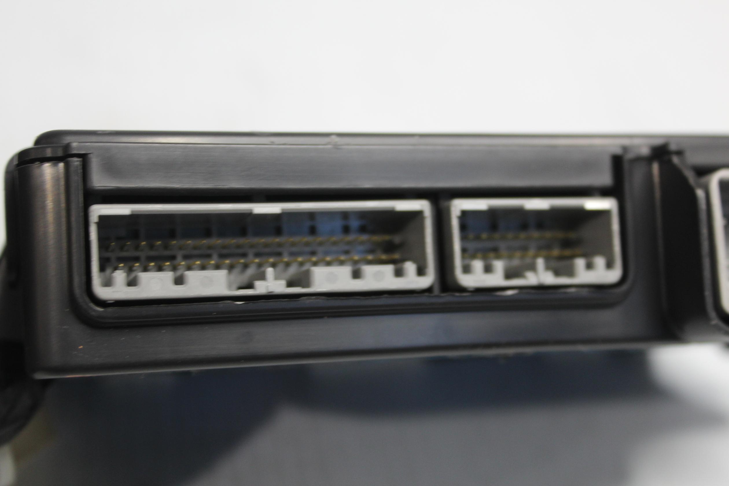 Land Rover L462 Discovery 5 KVM Keyless Entry Key Module Control Unit LR083970 - Image 7