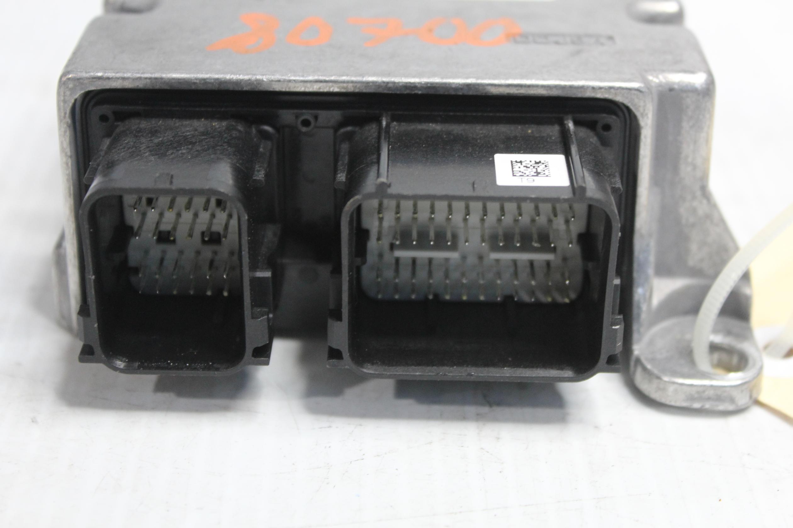 Land Rover L462 Discovery 5 SRS Airbag Module Control Unit LR114031, LR081400 - Image 3