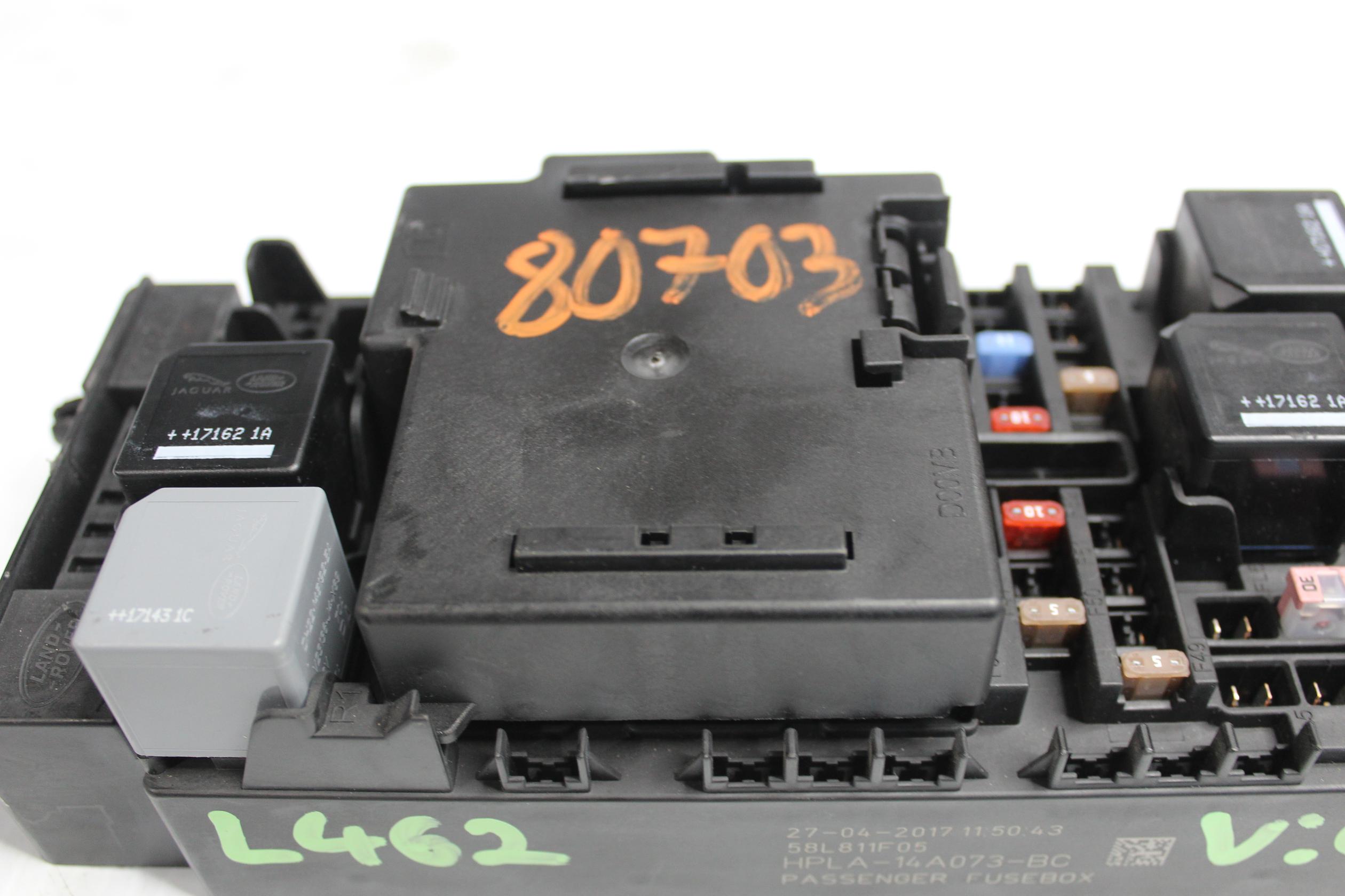 Land Rover L462 Discovery 5 Cabin Interior Fuse Box LR085480, HPLA14A073BC - Image 4