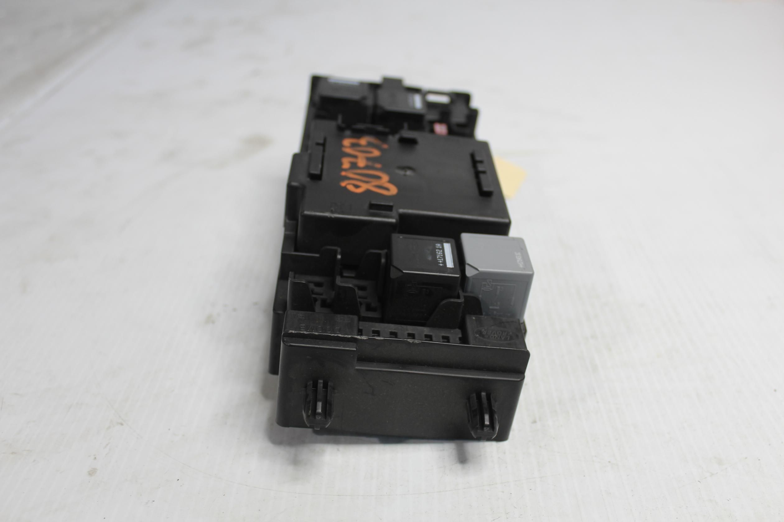 Land Rover L462 Discovery 5 Cabin Interior Fuse Box LR085480, HPLA14A073BC - Image 7