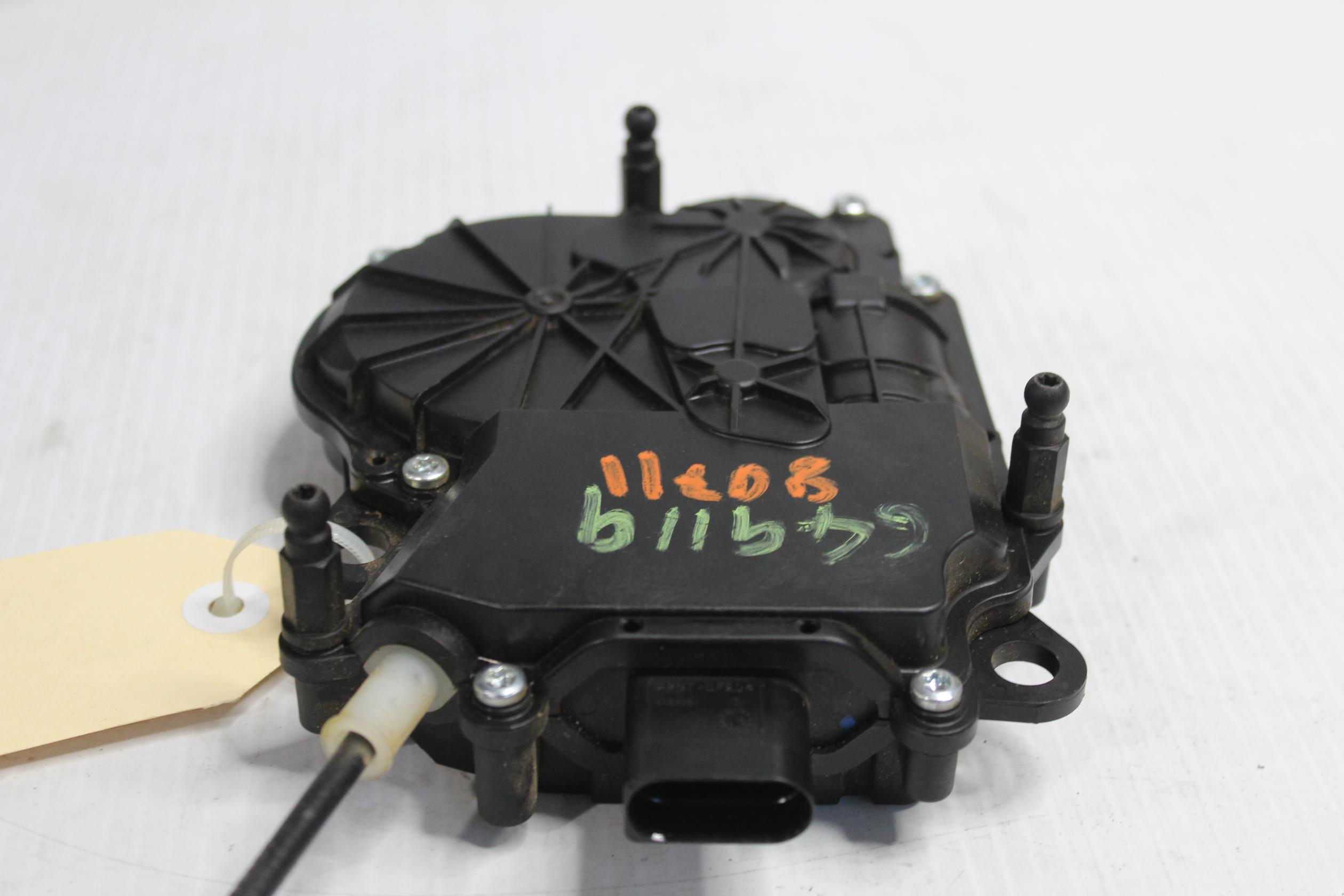 Range Rover Sport L494 Tailgate Lock Motor LR090185, LR095551 - Image 7
