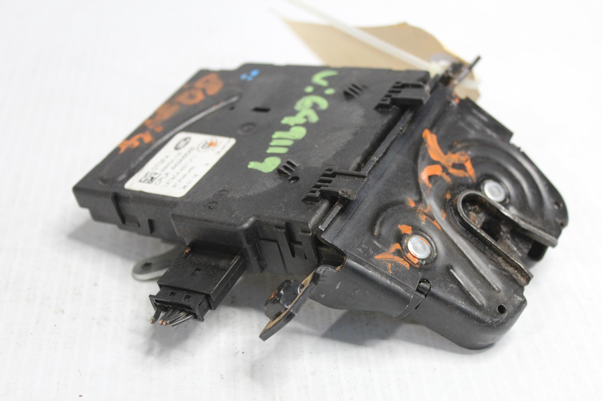 Range Rover L494 Sport Tailgate Latch Lock Assembly LR070126, LR139929 - Image 3