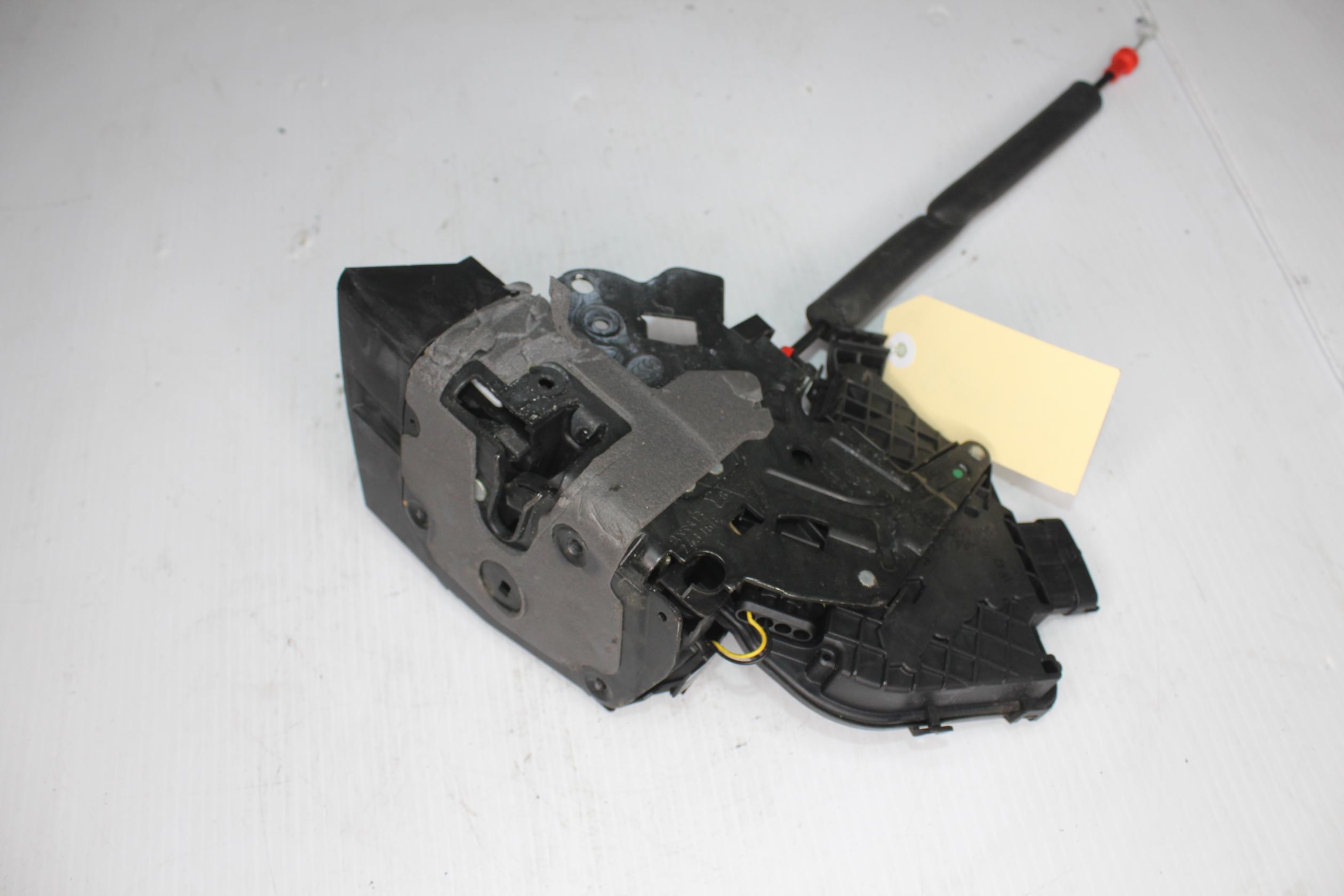 Land Rover L550 Discovery Sport RHF Right Front Door Lock Actuator FK72203A29EE - Image 10