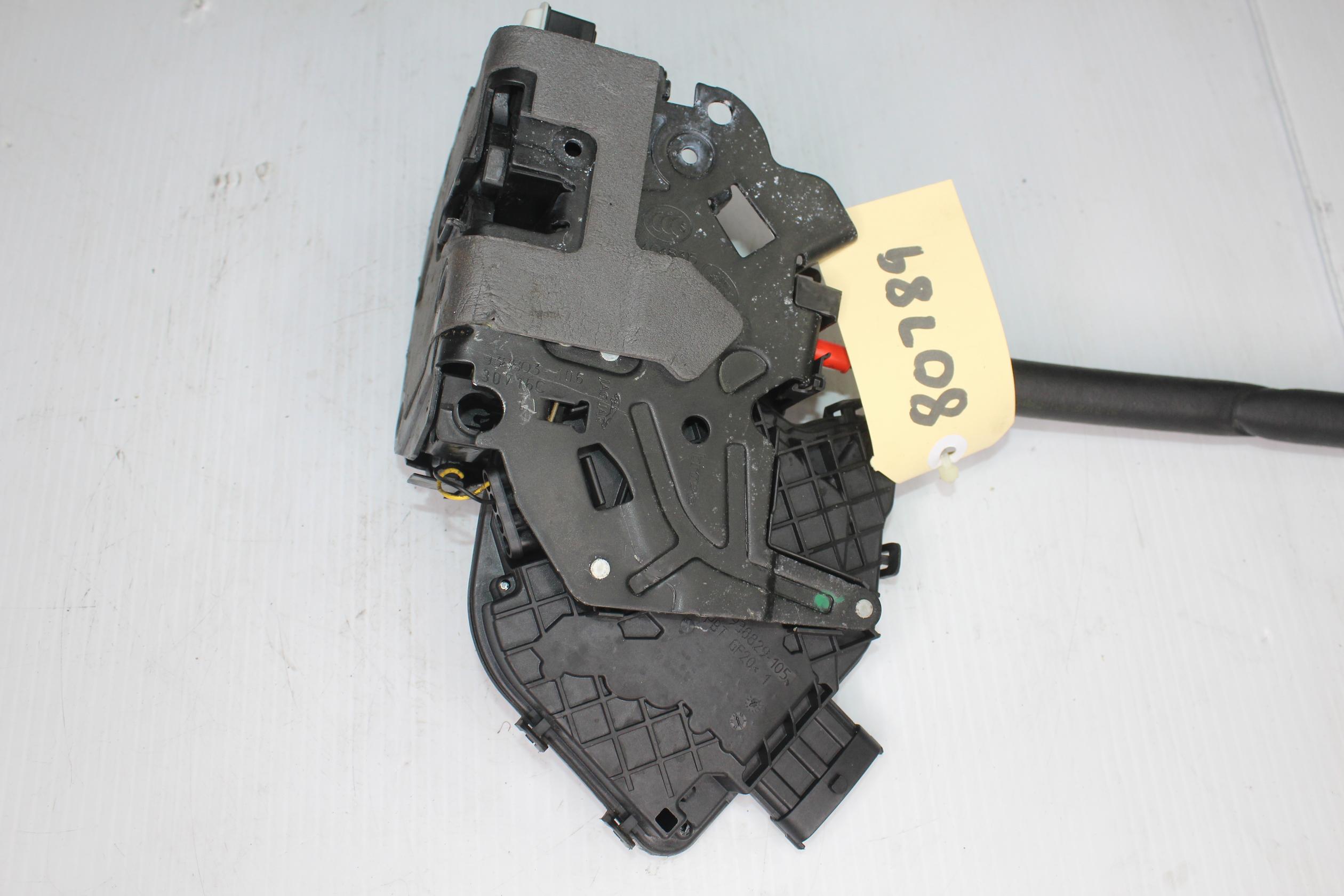 Land Rover L550 Discovery Sport LHF Left Front Door Lock Actuator FK72203A29EE - Image 2