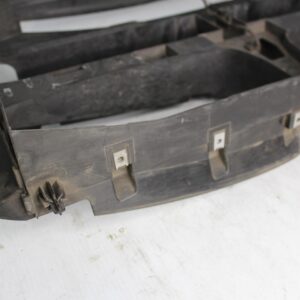 BMW F15 X5 M50i M Sport Front Air Cooling Duct Shroud 51648055208 - Image 11