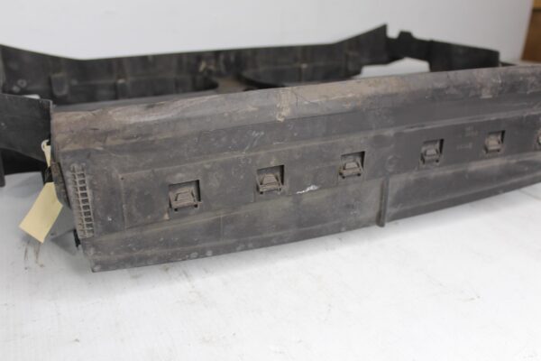 BMW F15 X5 M50i M Sport Front Air Cooling Duct Shroud 51648055208