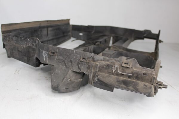 BMW F15 X5 M50i M Sport Front Air Cooling Duct Shroud 51648055208