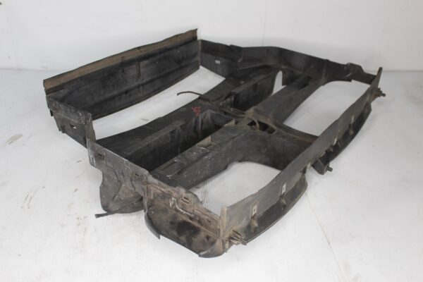 BMW F15 X5 M50i M Sport Front Air Cooling Duct Shroud 51648055208