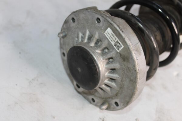 BMW F48 X1 Front Right RH Shock Absorber M-Sport NON-ELEC 31306886756