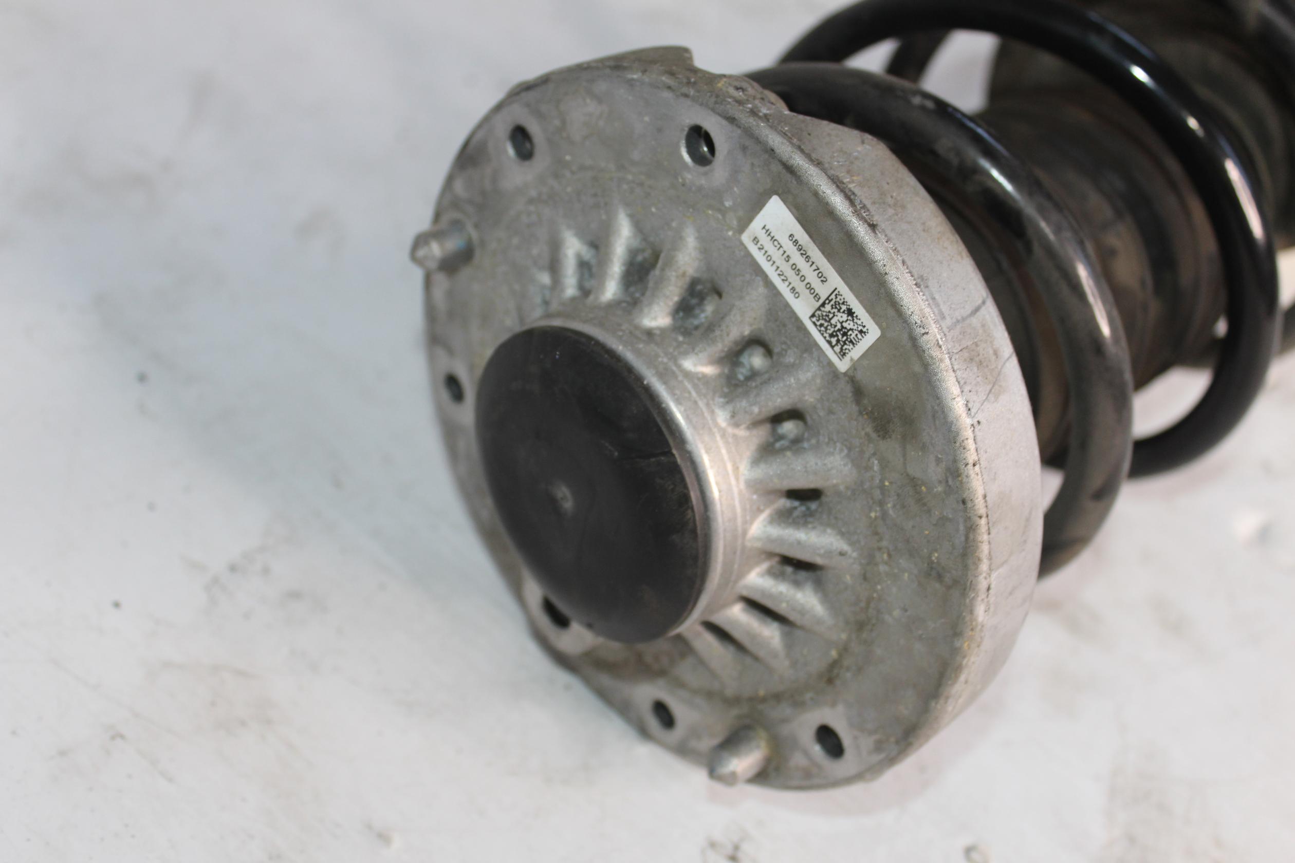 BMW F48 X1 Front Right RH Shock Absorber M-Sport NON-ELEC 31306886756 - Image 8