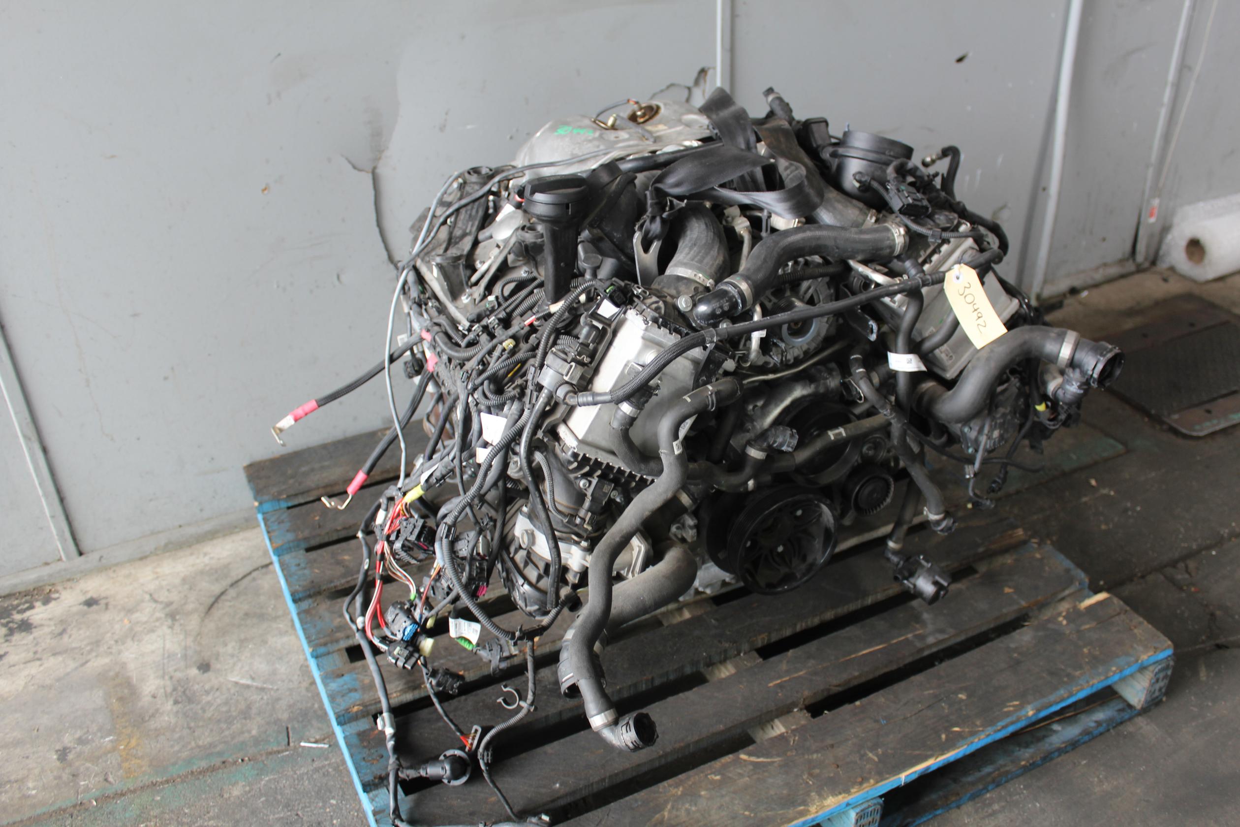 BMW G05 G06 X5 X6 M50i N63 4.4L V8 TT Engine Complete - Image 2