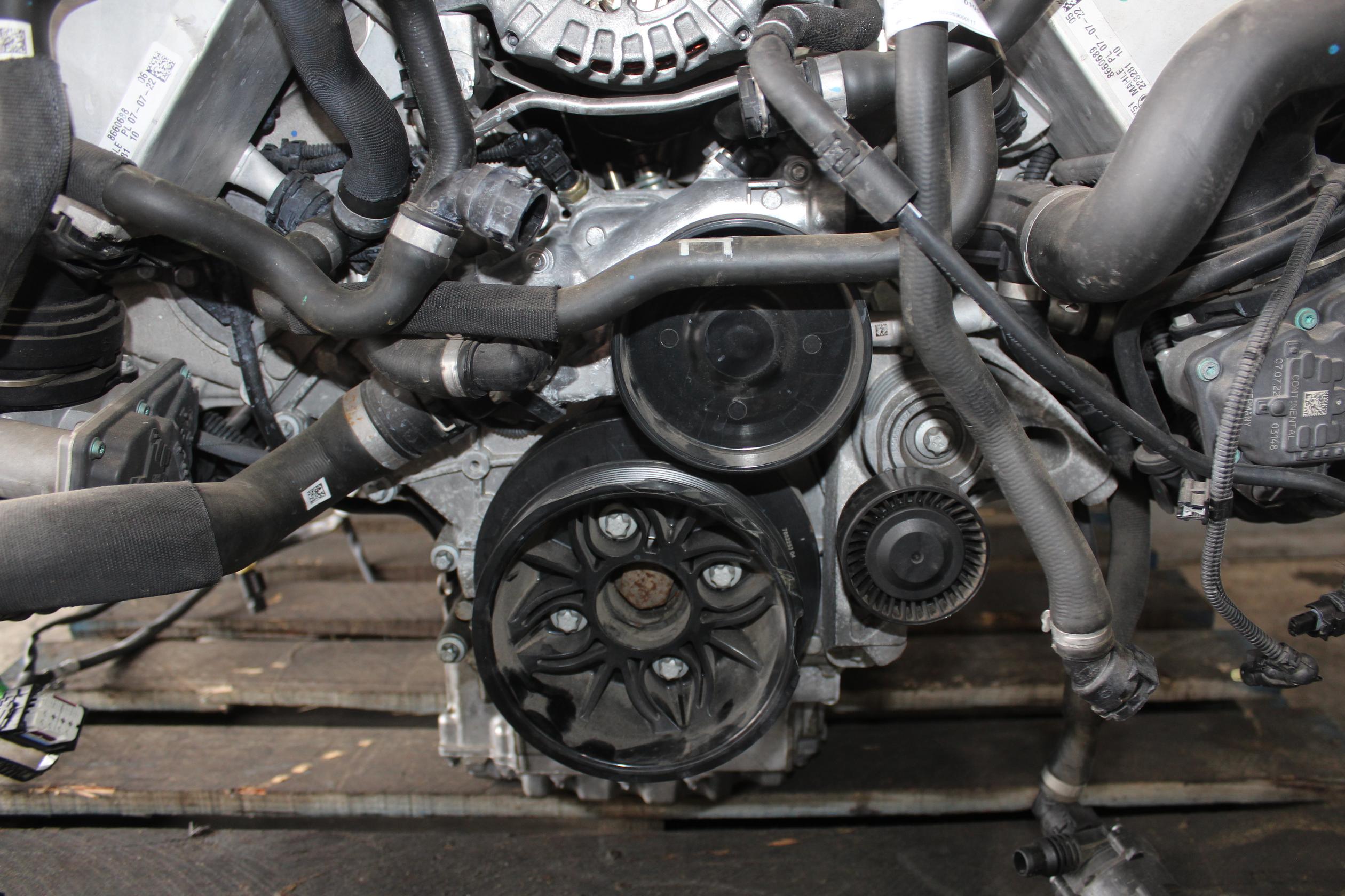 BMW G05 G06 X5 X6 M50i N63 4.4L V8 TT Engine Complete - Image 11