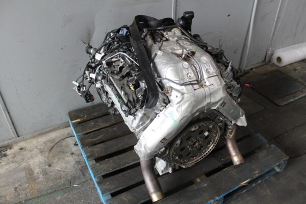 BMW G05 G06 X5 X6 M50i N63 4.4L V8 TT Engine Complete
