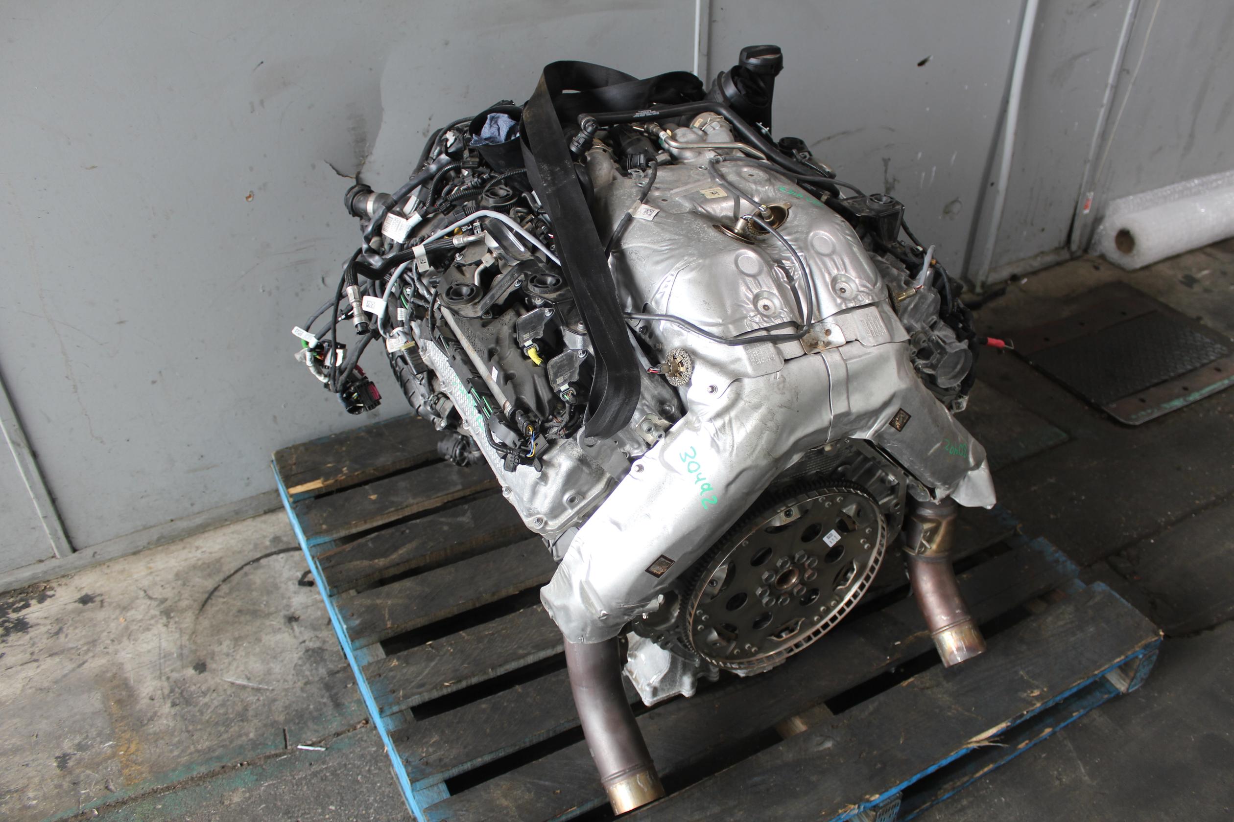 BMW G05 G06 X5 X6 M50i N63 4.4L V8 TT Engine Complete - Image 15