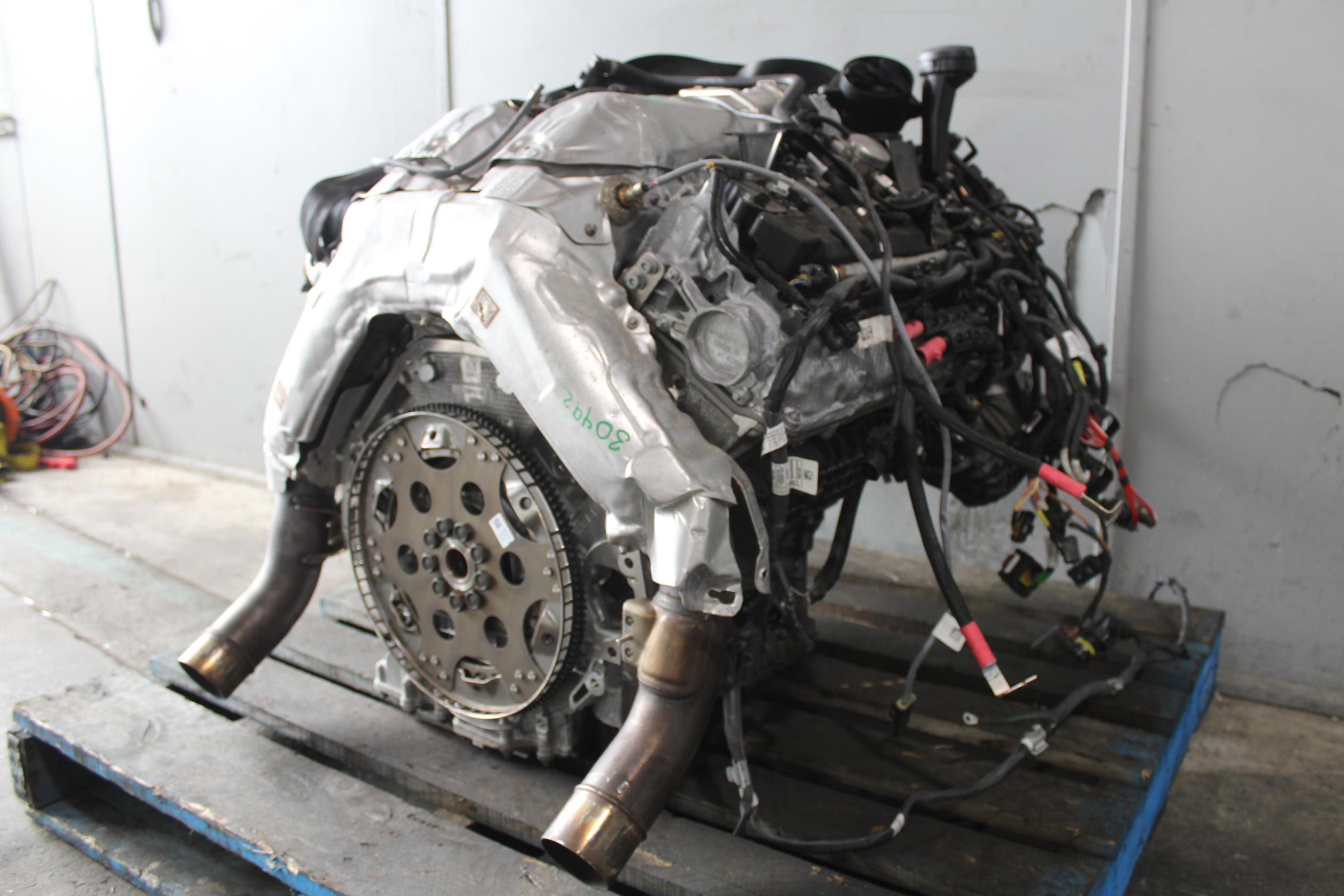 BMW G05 G06 X5 X6 M50i N63 4.4L V8 TT Engine Complete - Image 17
