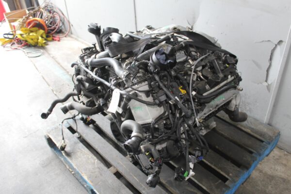 BMW G05 G06 X5 X6 M50i N63 4.4L V8 TT Engine Complete