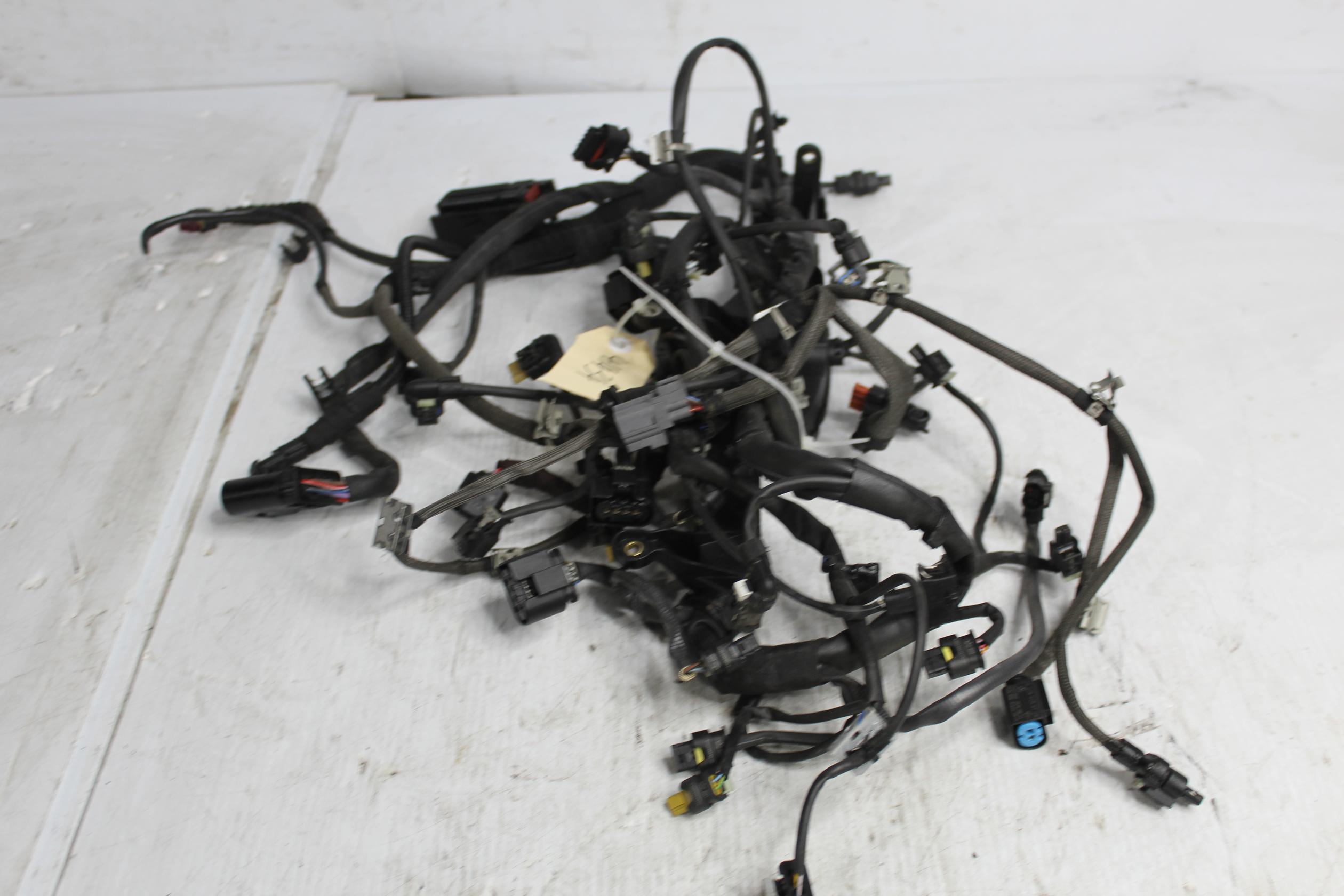 Mercedes Benz A45 CLA45 M133 Engine Wiring Harness A1331501120, A1331500100 - Image 4
