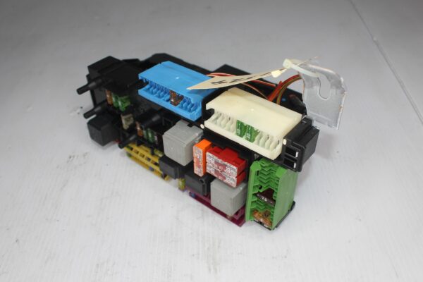 Mercedes Benz W204 C63 AMG Rear SAM Fuse Box Module A2049004803, A2049065402