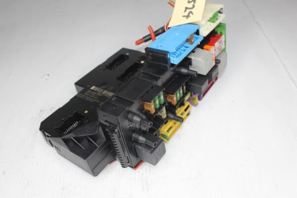 Mercedes Benz W204 C63 AMG Rear SAM Fuse Box Module A2049004803, A2049065402