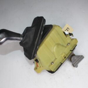 Mercedes Benz W204 C Class Gear Selector T-Bar A2042677624 - Image 2