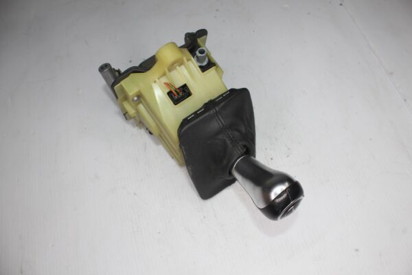 Mercedes Benz W204 C Class Gear Selector T-Bar A2042677624