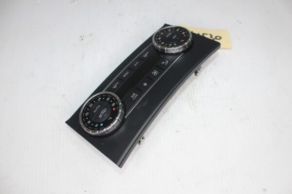 Merceds Benz W204 C63 AMG AC Climate Control Unit Panel A2049005905, A2049007615