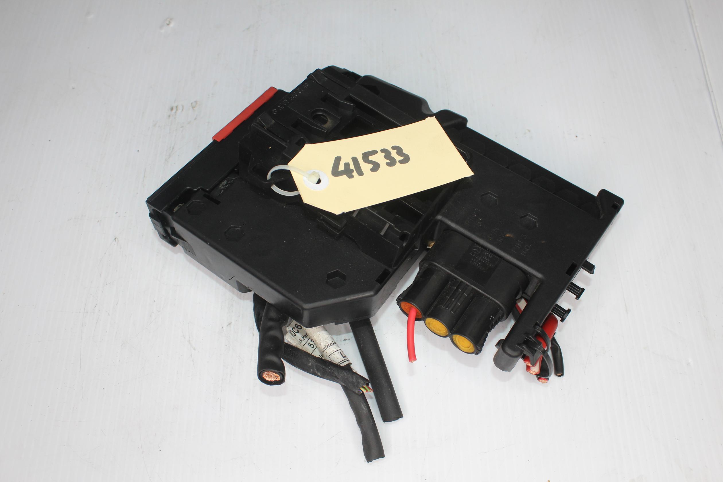 Mercedes Benz W204 C63 AMG Front PRE Fuse Box A2075400250, A2075402250 - Image 1