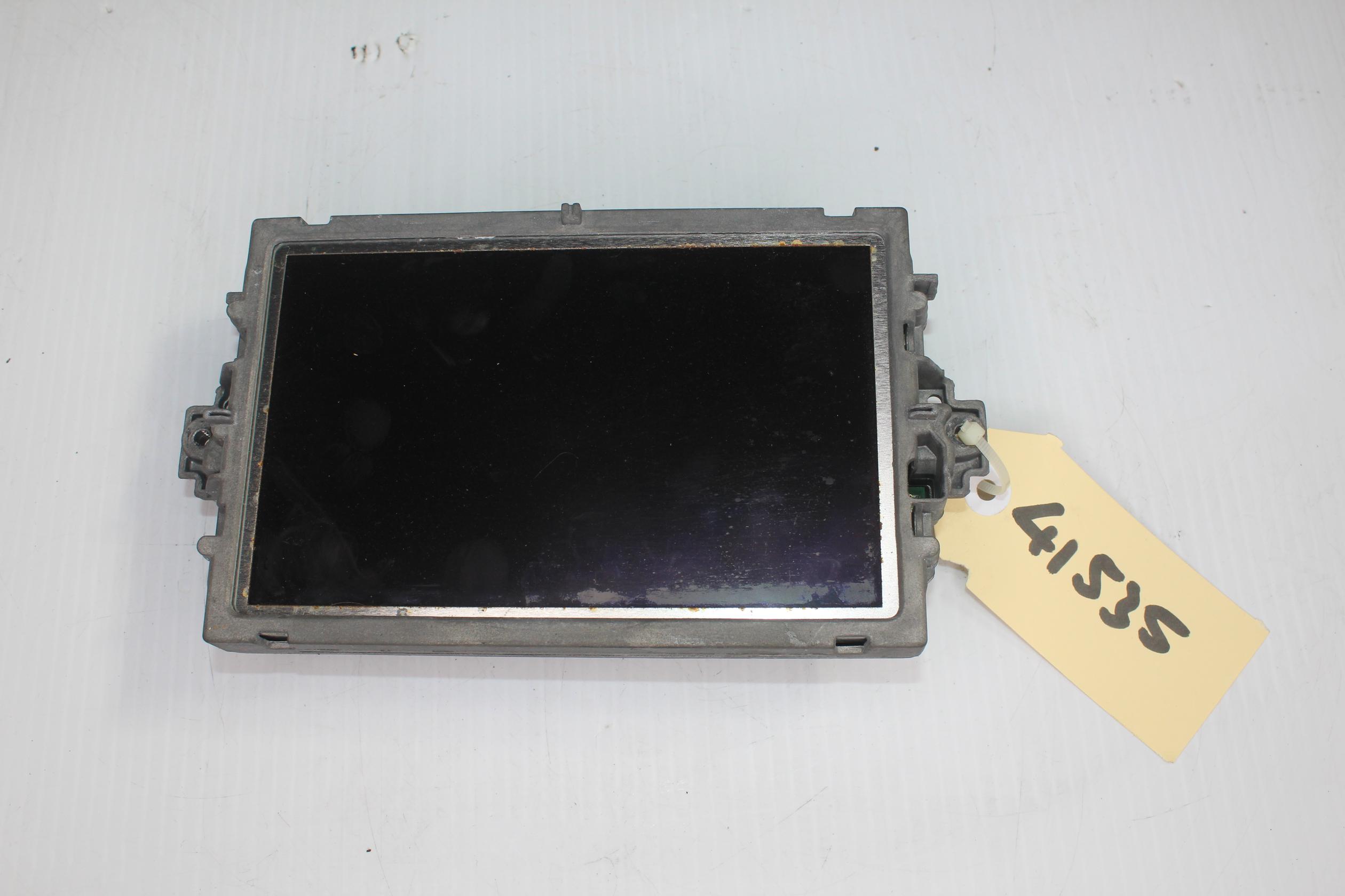 Mercedes Benz W204 C63 AMG Headlight Radio Display Screen A1729008500, A2049007408 - Image 1