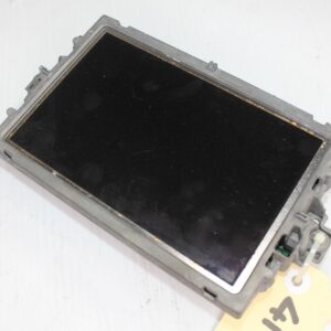 Mercedes Benz W204 C63 AMG Headlight Radio Display Screen A1729008500, A2049007408 - Image 5