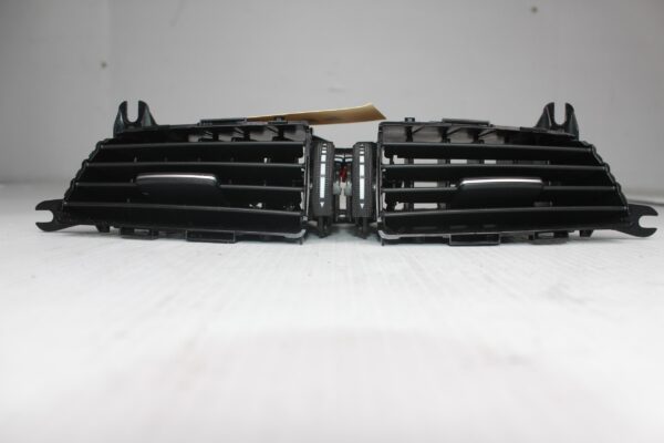 Mercedes Benz W204 C63 AMG Centre Dash Air Vent A2048308454, A2048308154
