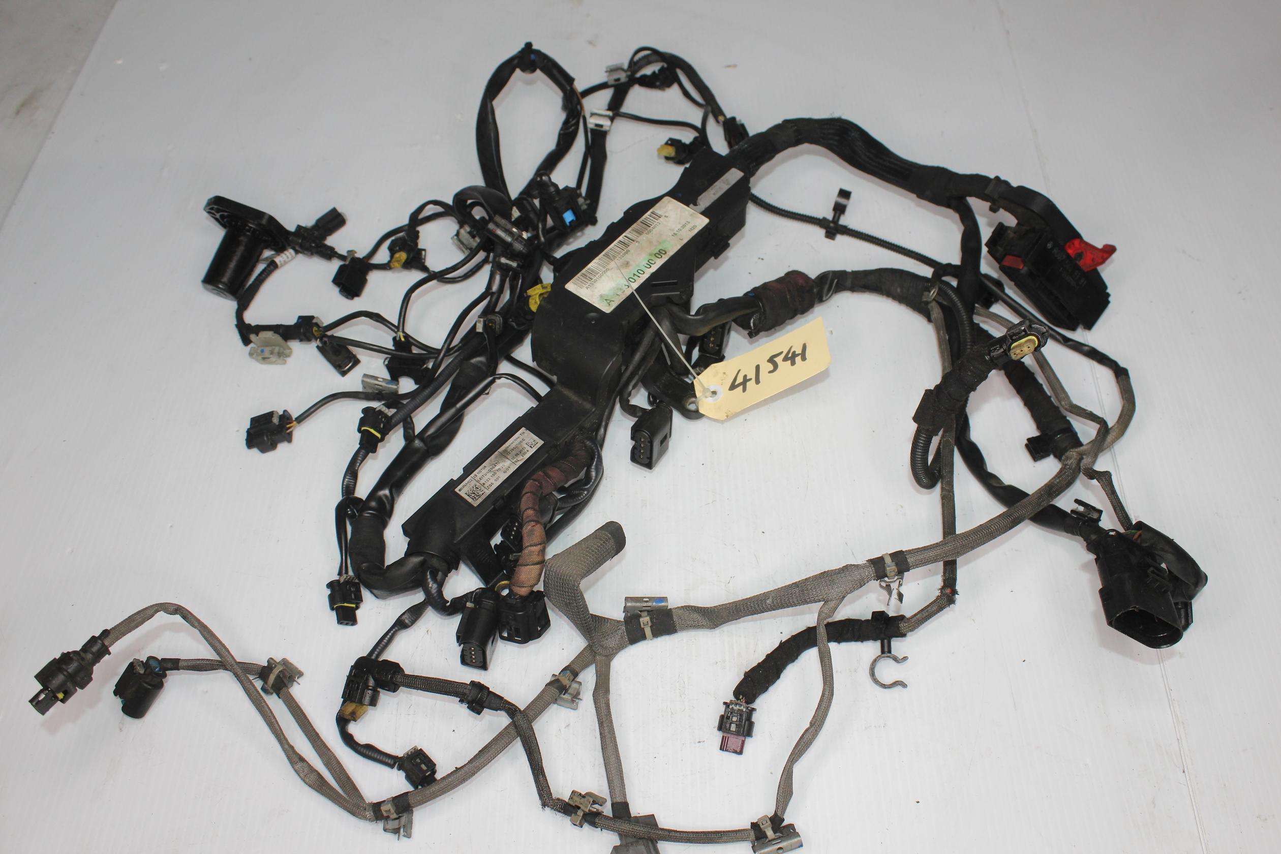Mercedes Benz W176 A45 CLA45 M133 2.0L Engine Wiring Harness Loom A1331500100 - Image 1