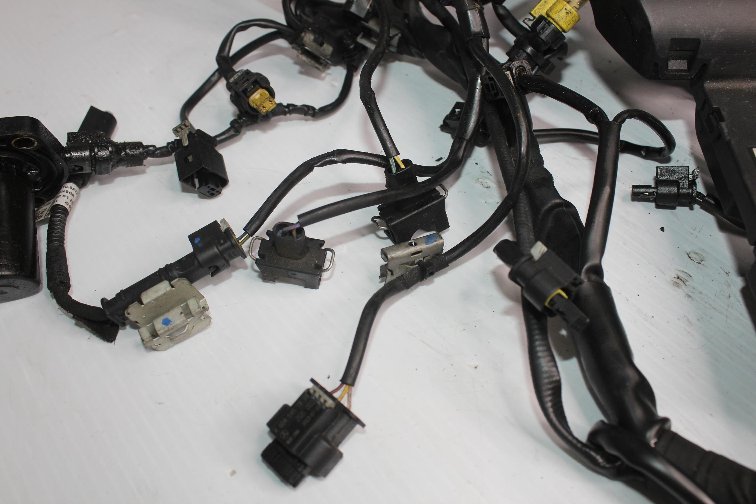 Mercedes Benz W176 A45 CLA45 M133 2.0L Engine Wiring Harness Loom A1331500100 - Image 11