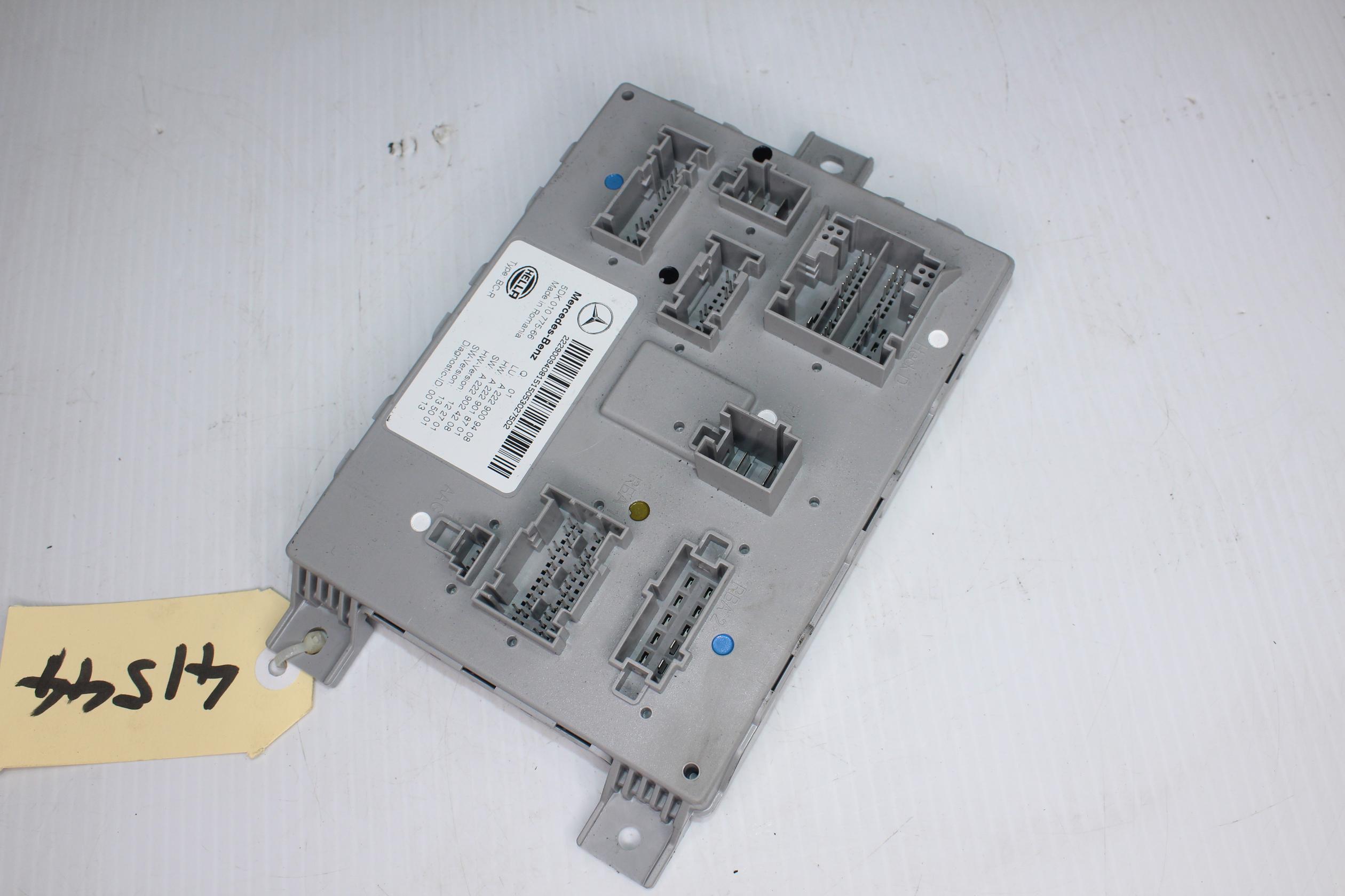 Mercedes Benz W222 S400 Rear SAM Module BCM A2229009408, A2229005614 - Image 5