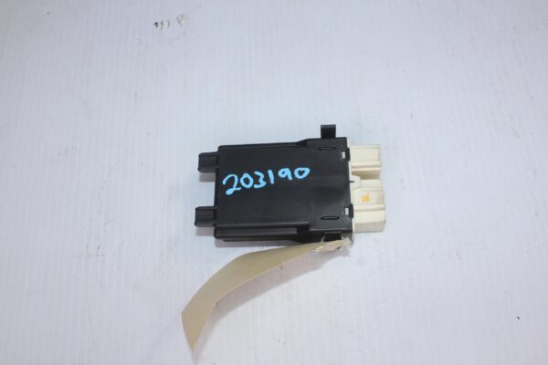 Mercedes Benz W222 S Class Rear Heated Seat Control Unit Module A2229005406