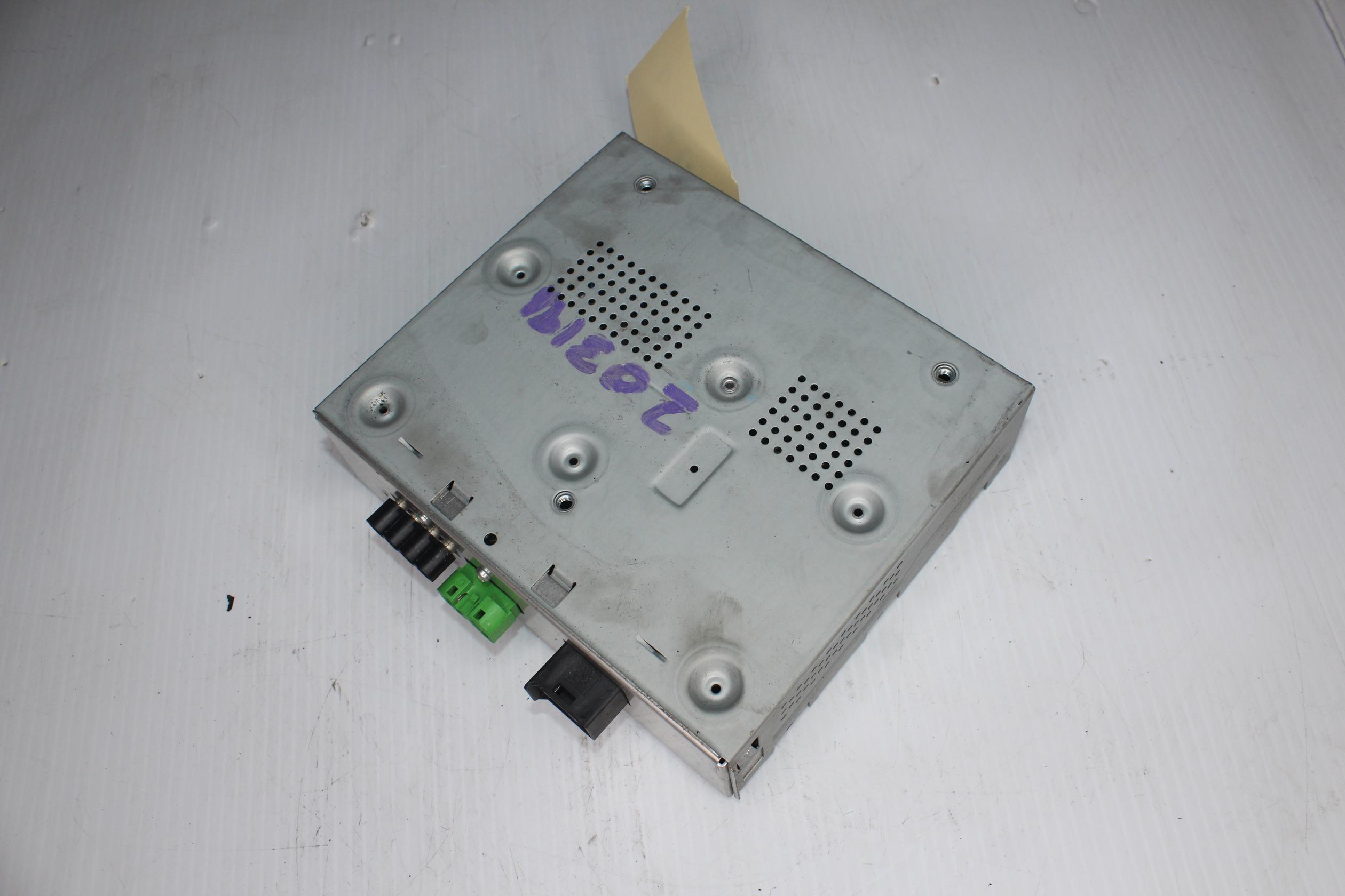 Mercedes Benz W222 S Class Tuner DAB Module Box A2229003910, A2229004513 - Image 9